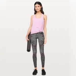 EUC Lululemon Wunder Under High-Rise Tight *Engineered Full-On Luxtreme 28” - 6